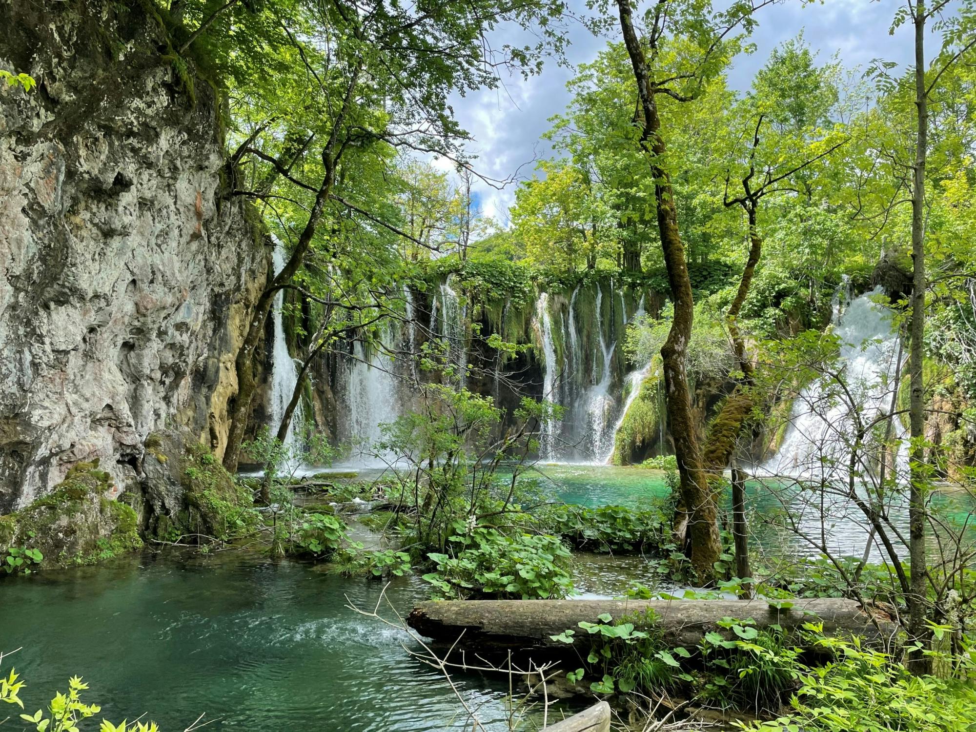 Geführte Besichtigung der Plitvicer Seen und des Dorfes Rastoke ab Zagreb