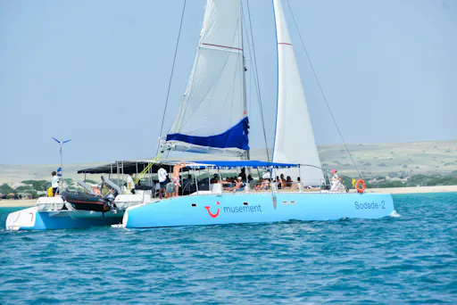 Virgin Coast Boat Tour by Skualo Portocolom