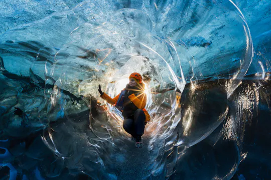 Visite de la grotte de glace cristalline dans le parc national du Vatnajökull