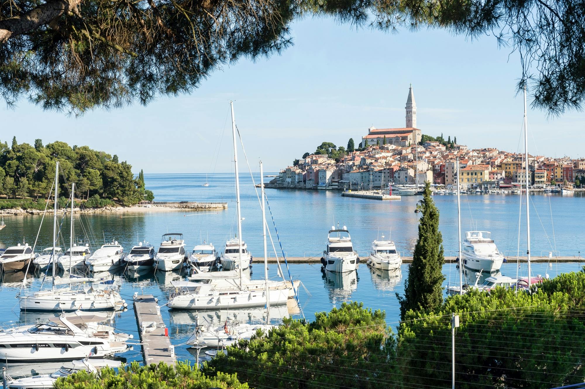 Ancient Istria tour from Poreč including Rovinj, Pula and lunch in Gržini