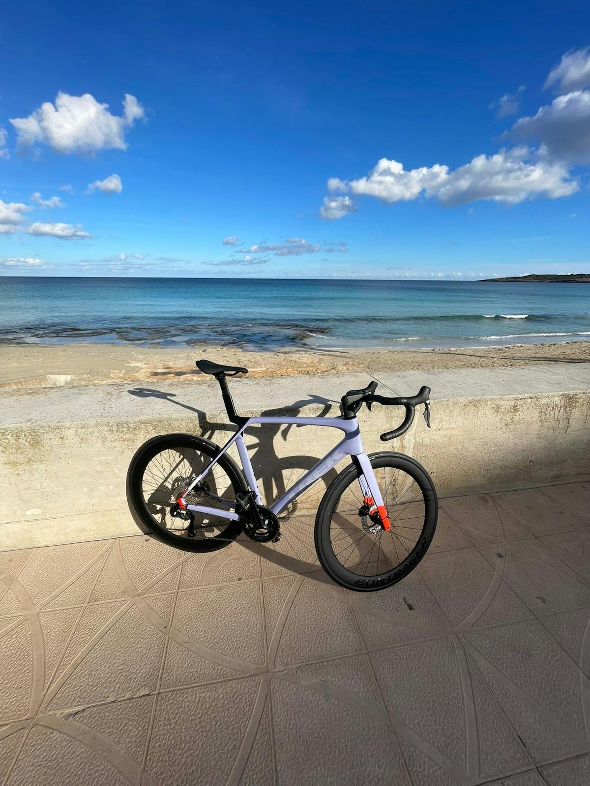 Superior road bike self-guided tour in Mallorca