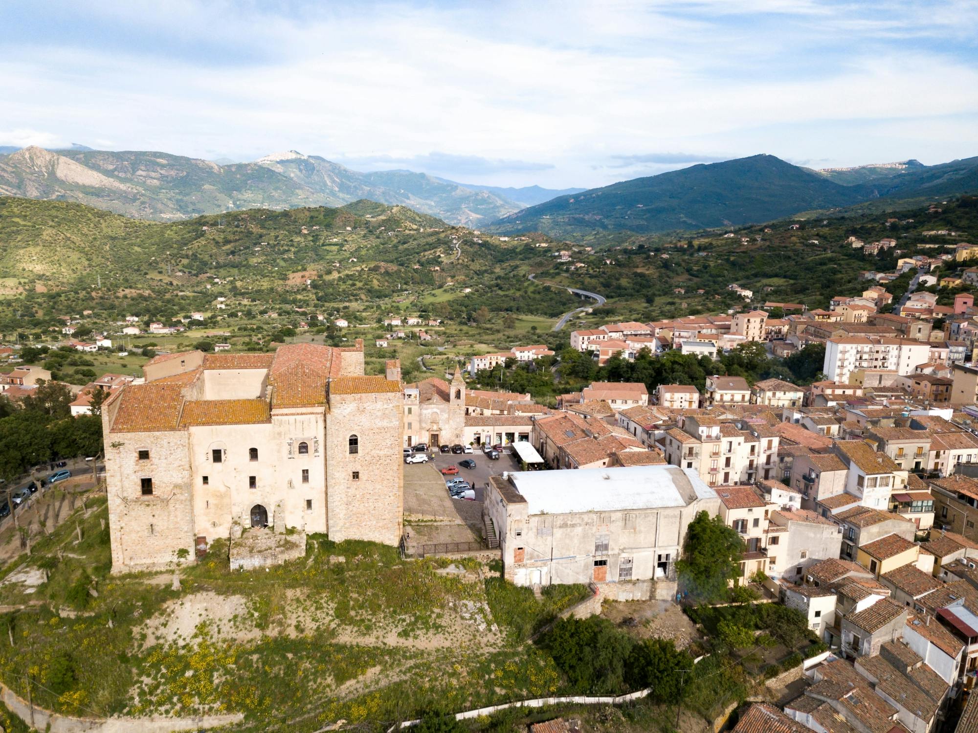Castelbuono visit and Sicilian dinner in the Madonie Mountains