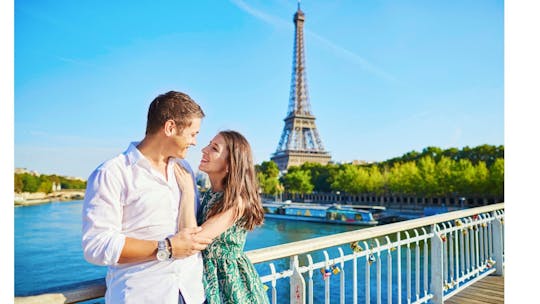 Tour ferroviario Premier di Parigi da Londra con autobus turistico