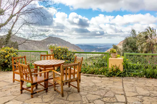 Private 4x4 Atlas Mountains tour with Berber breakfast and lunch