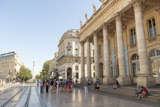 Visite à pied de Bordeaux en anglais et français