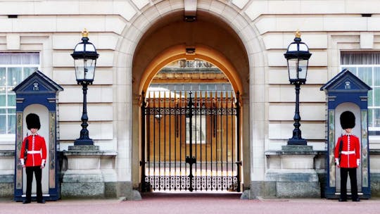 Visite de Londres « royale » avec la relève de la garde et une croisière fluviale en option