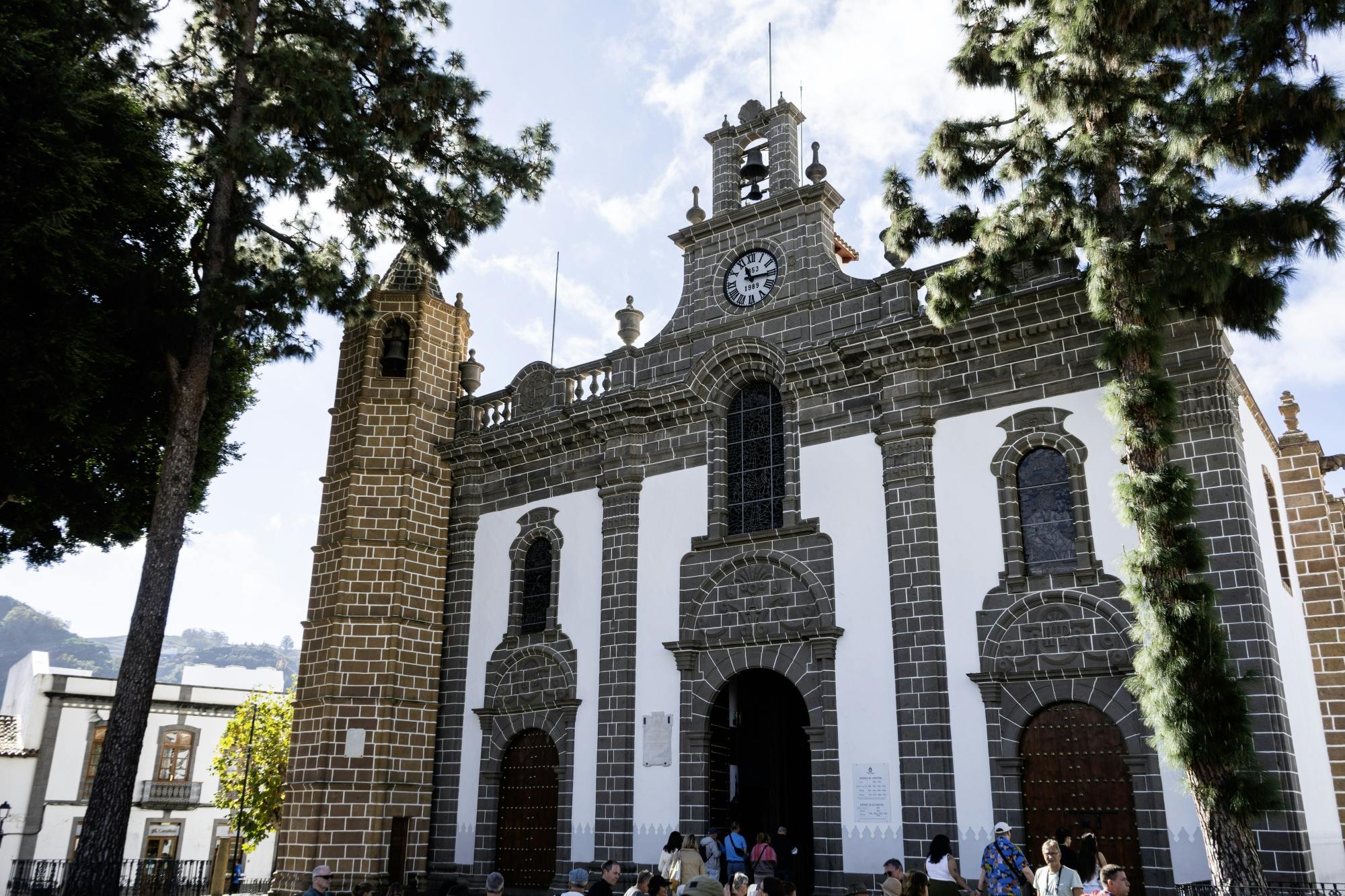 Tour di un'intera giornata di Arucas, Firgas e Teror a Gran Canaria
