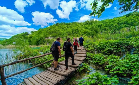 Guided tour through Rastoke Village and Plitvice Lakes National Park