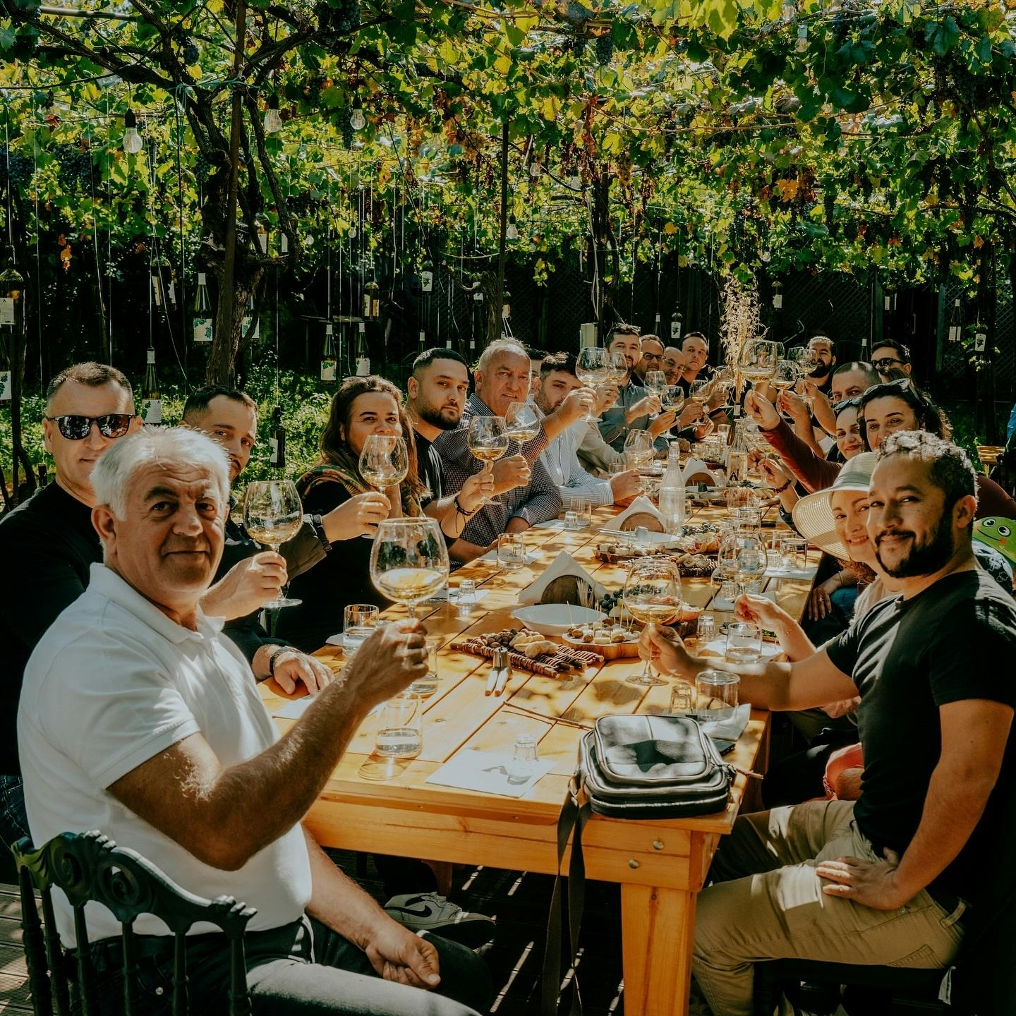 Roshnik village tour and Alpeta Winery tasting