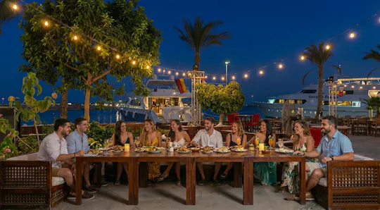 Nocna wycieczka do Port Ghalib z kolacją z Marsa Alam i Quseir