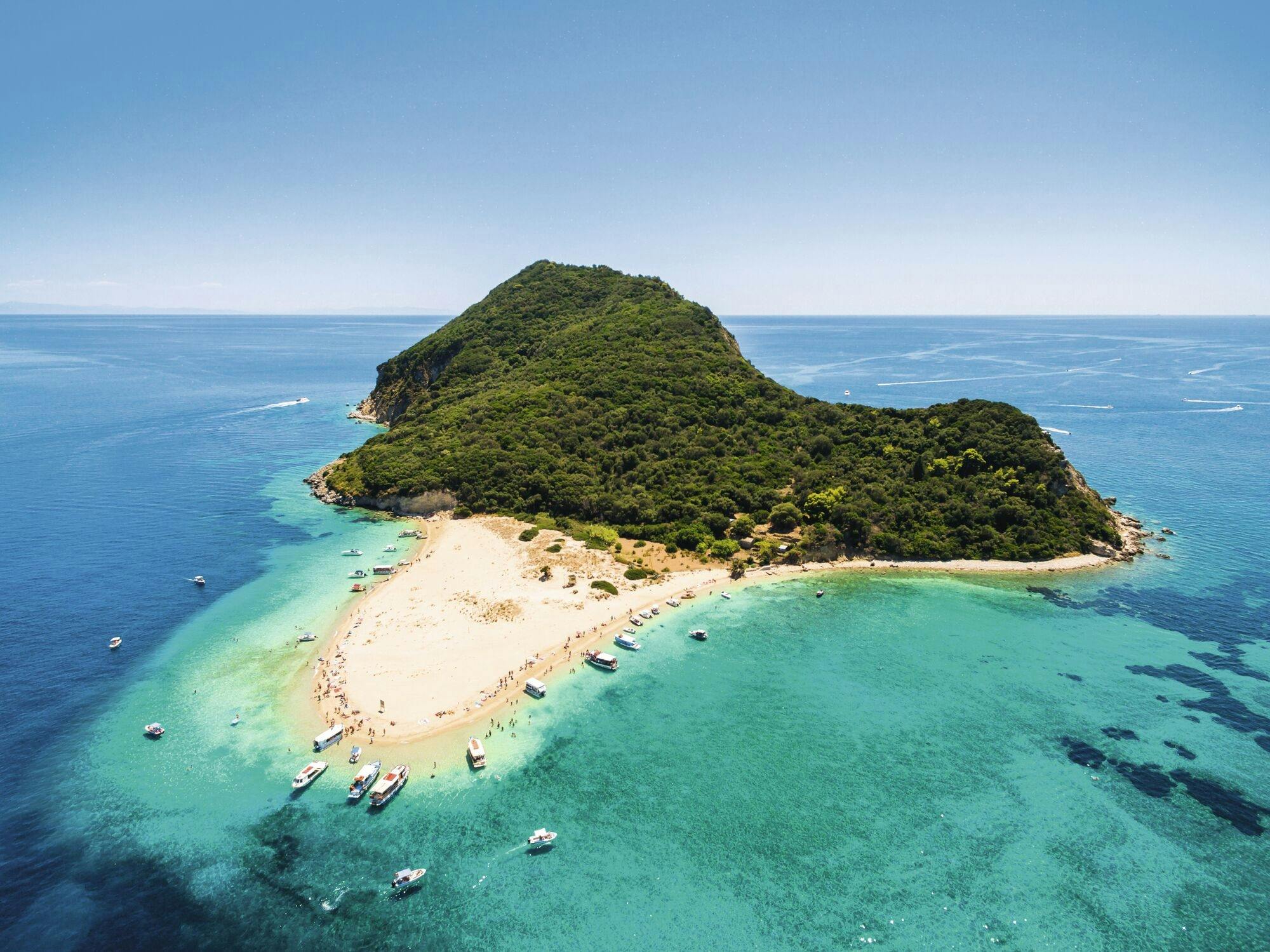 Yksityisvene Zakynthoksella