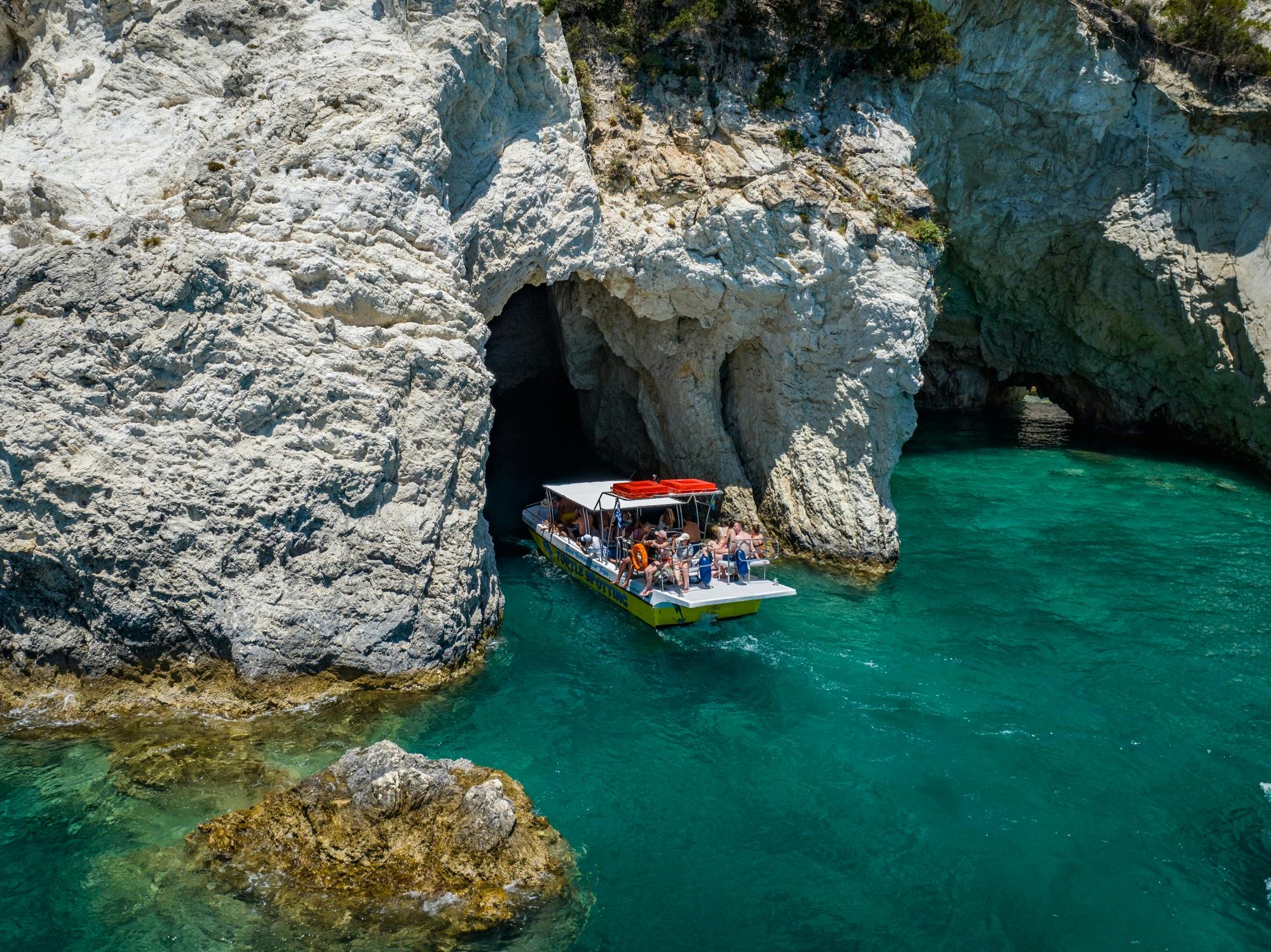 Glass-bottom boat tour of southern Zante’s highlights