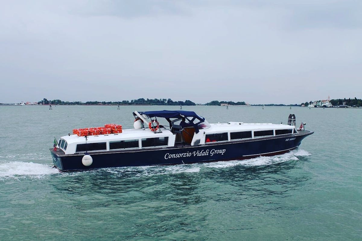 Privévervoer vanaf Venetië naar de luchthaven Marco Polo