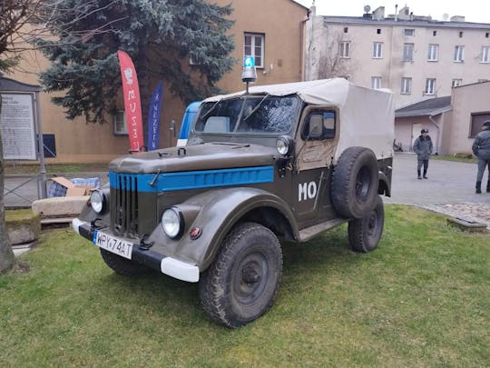 Poznań Tank Museum, and WWII tour in a Gaz 69 military car