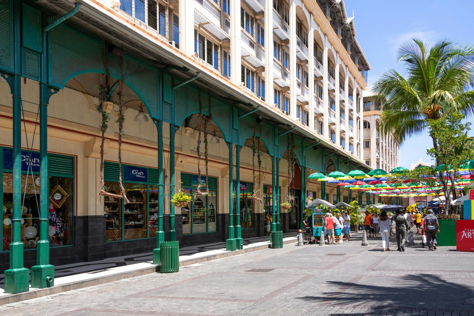 Port Louis city tour with botanic garden and oceanarium visit