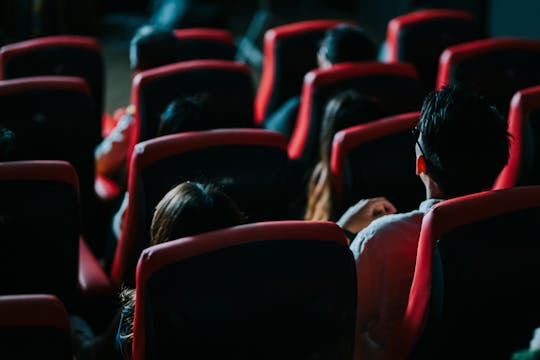Experiencia cinematográfica en 9D del Trono de Helios