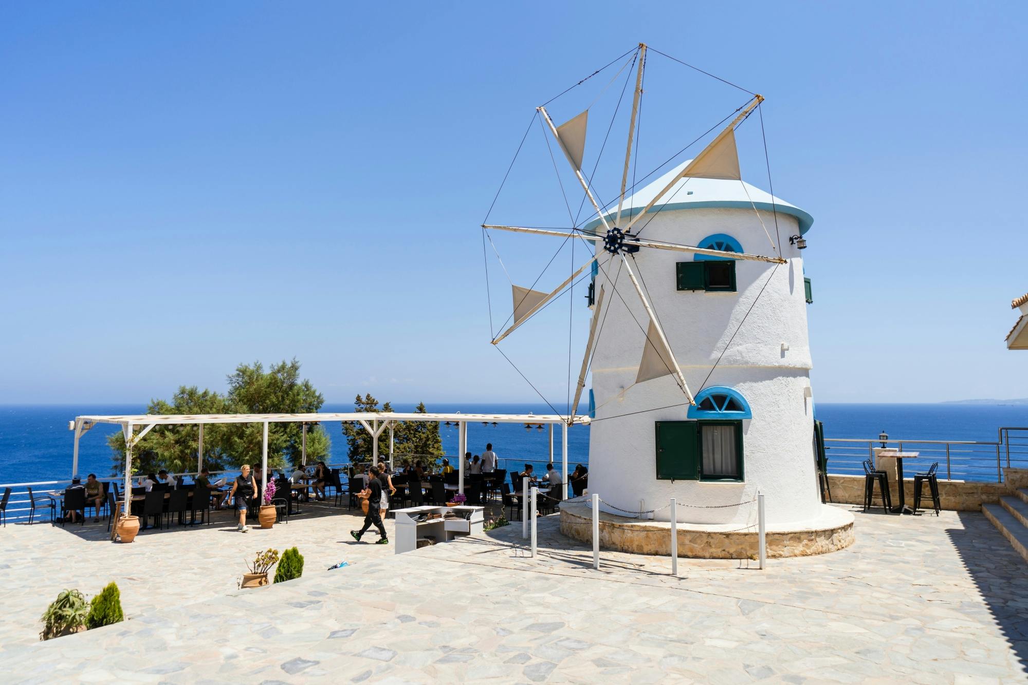 Zante tour with Blue Caves boat trip and wine-tasting