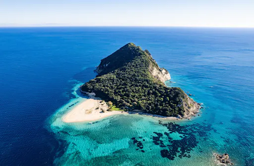 Glass-bottom boat tour of southern Zante’s highlights