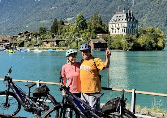 Half-day electric bike tour to Iseltwald and Giessbach