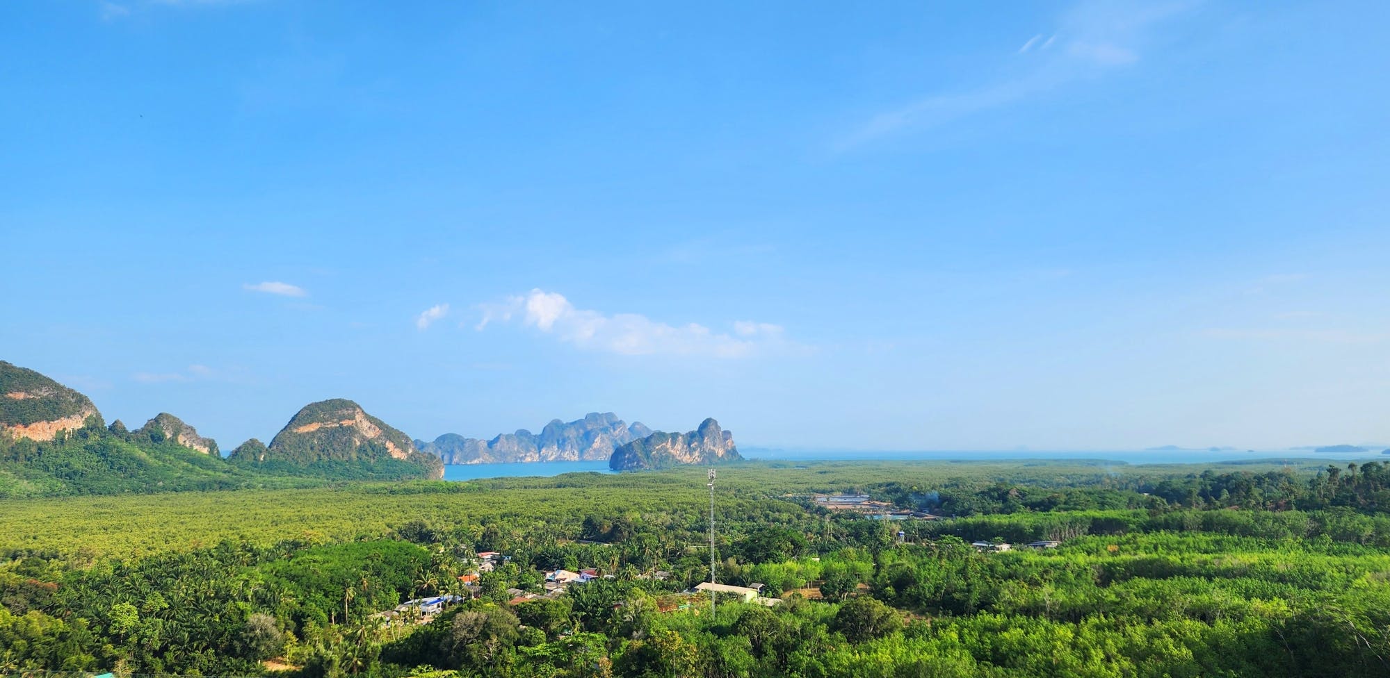 Full-day tour of Phang Nga Bay with James Bond Island visit