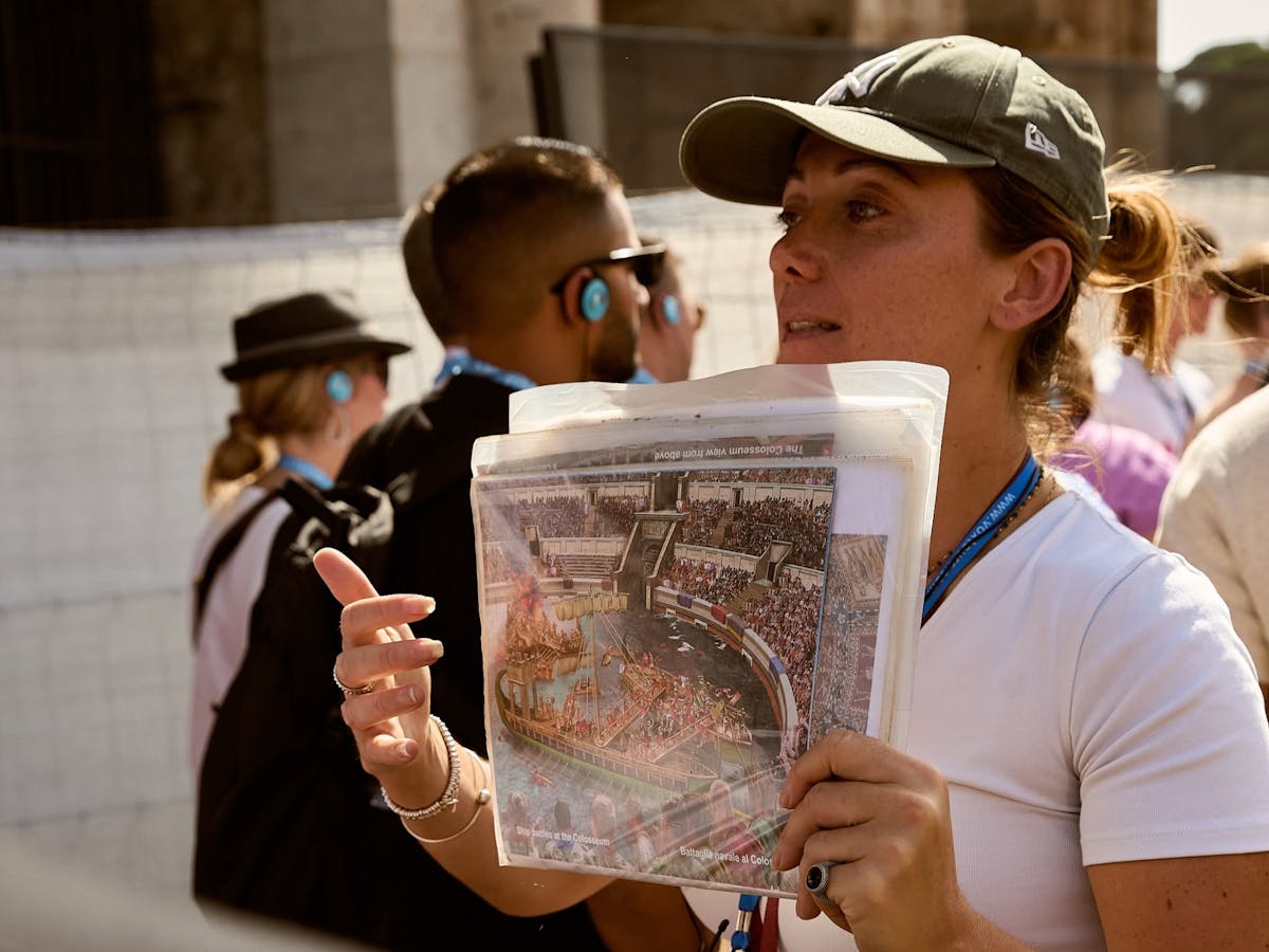 Visita guidata di 1 ora al Colosseo in piccolo gruppo