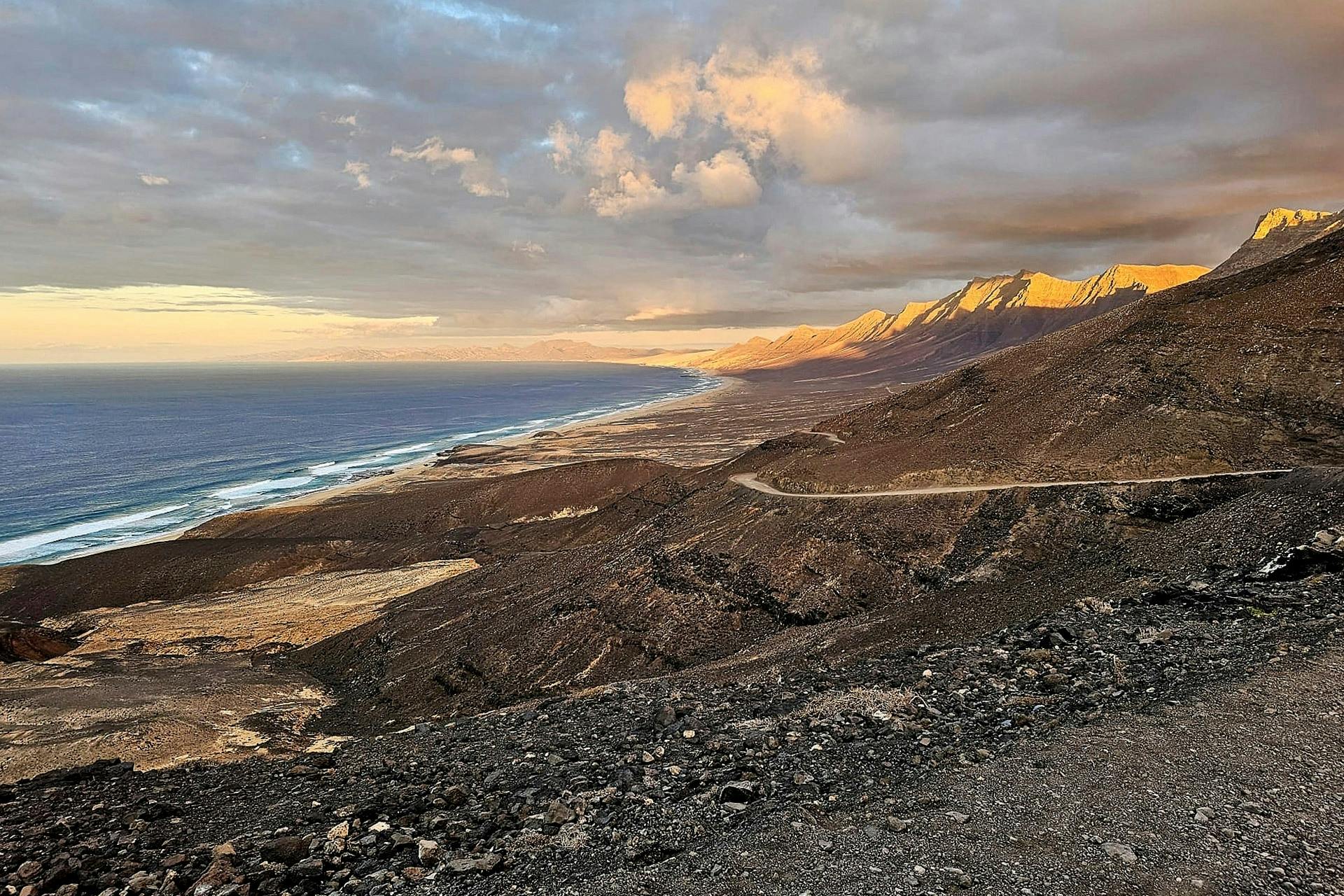 4x4 safari to southern Fuerteventura’s wild beaches