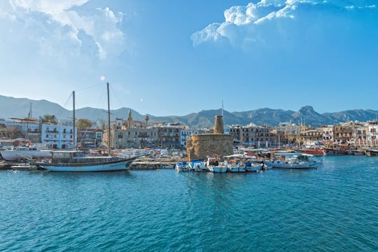 Visita guiada a Nicosia y Kyrenia con visita a la Abadía de Bellapais