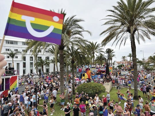 Loveboat y desfile de carrozas entrada doble en Maspalomas Pride 2026