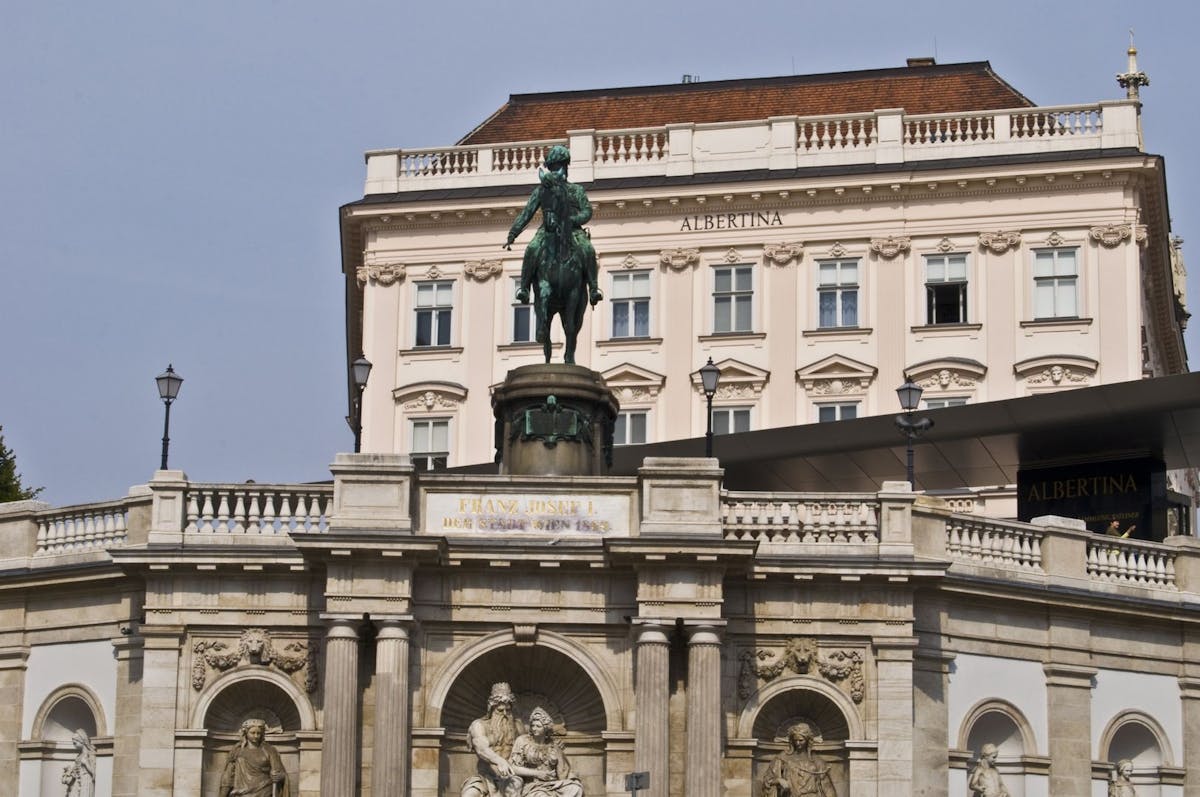 Mobiele privérondleiding door het Albertina Museum met skip-the-line ticket