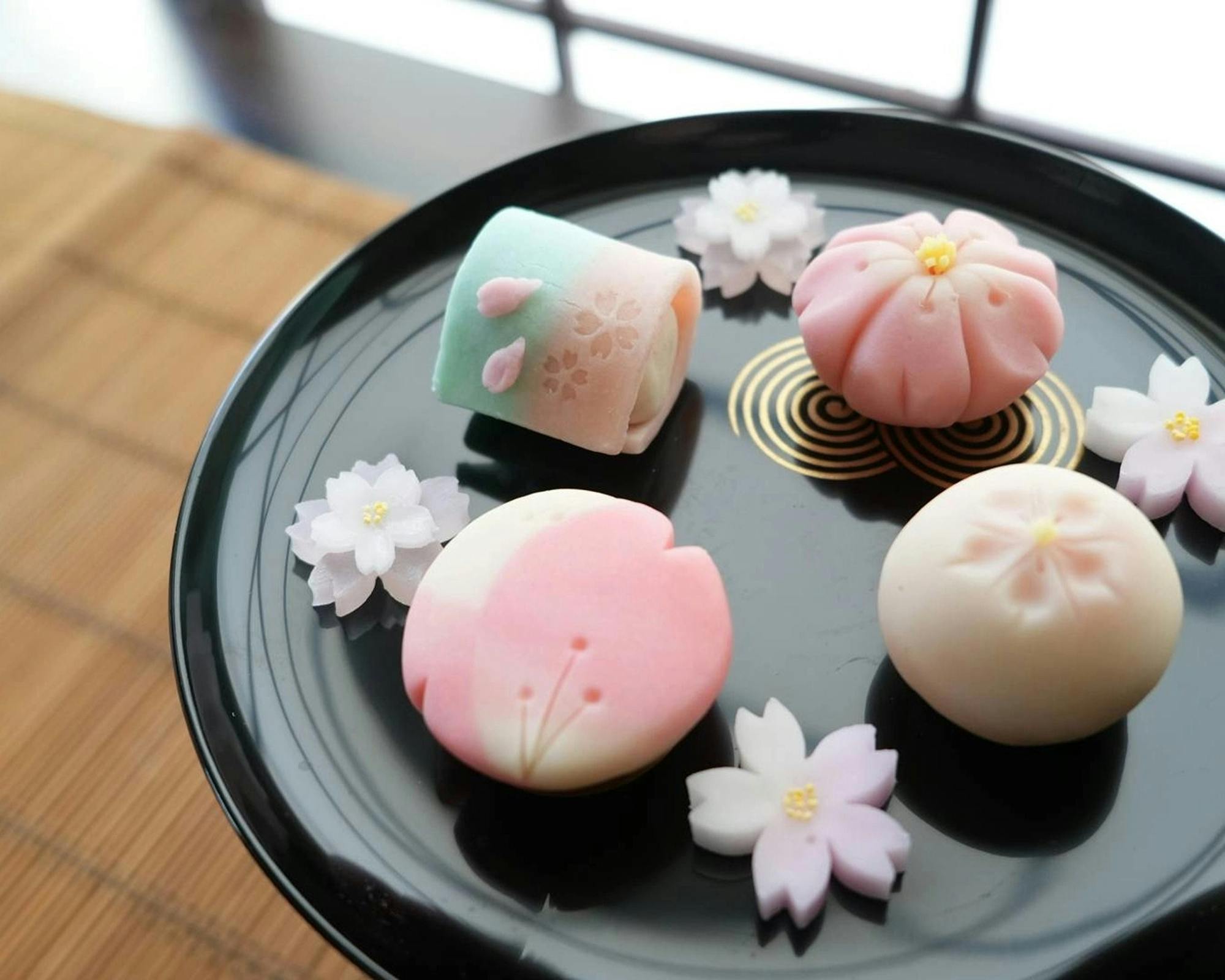 Tokyo Nerikiri Wagashi-Making with Tea Ceremony