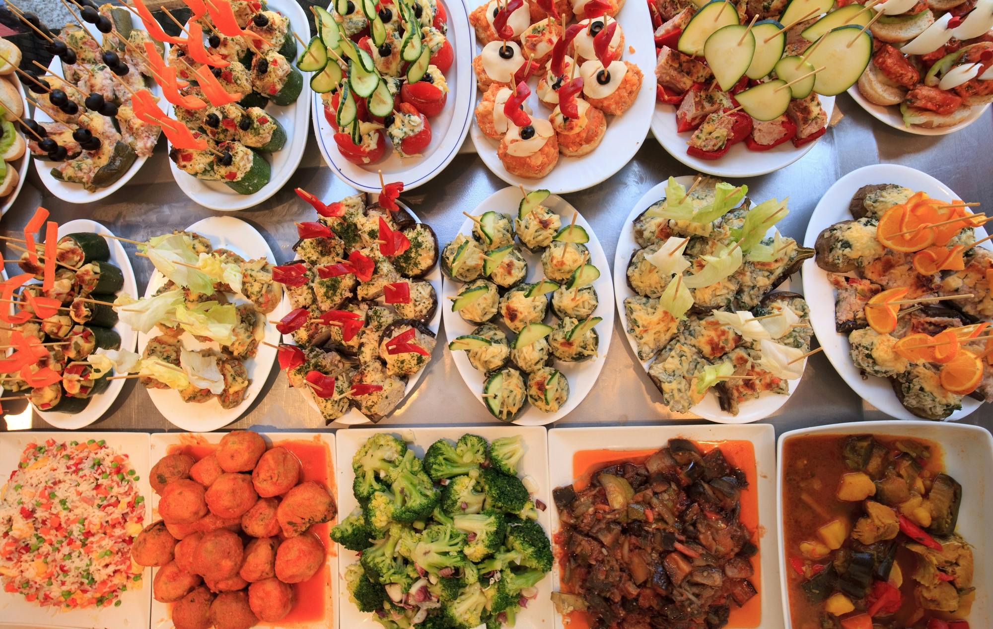 Tour gastronomico di Granada con tapas e bevande in 4 tappe locali