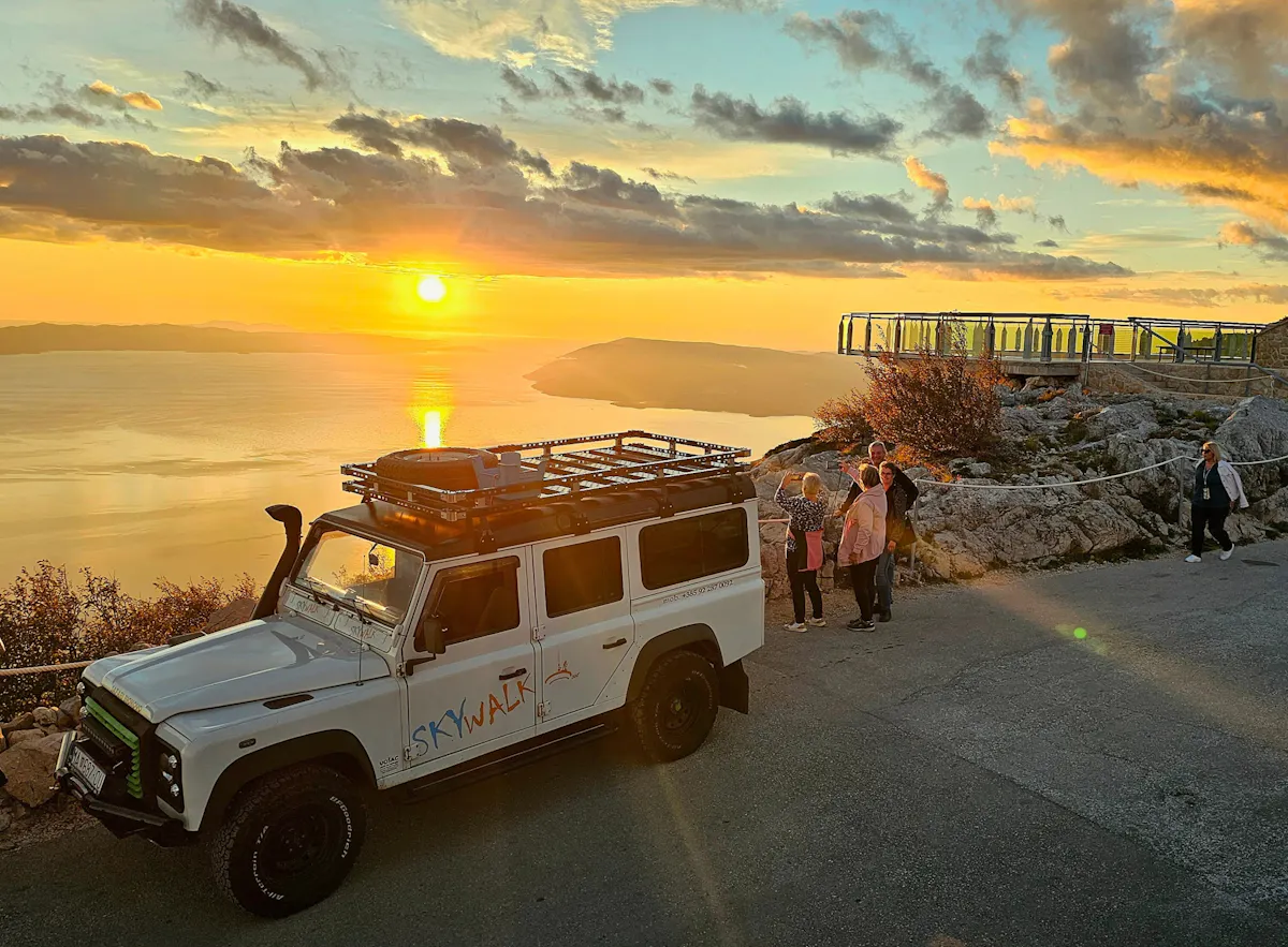 Biokovo 4x4 Skywalk tour in Croatia