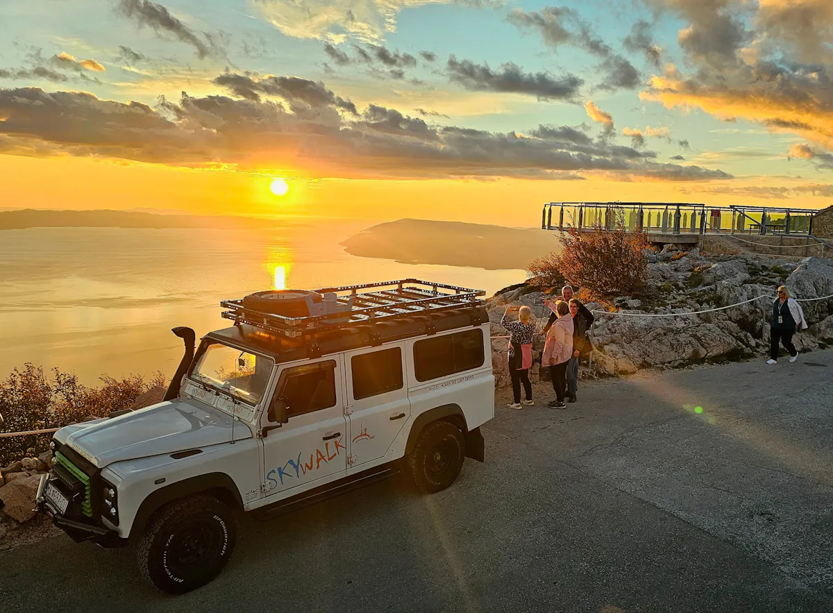 Biokovo 4x4 Skywalk tour in Croatia