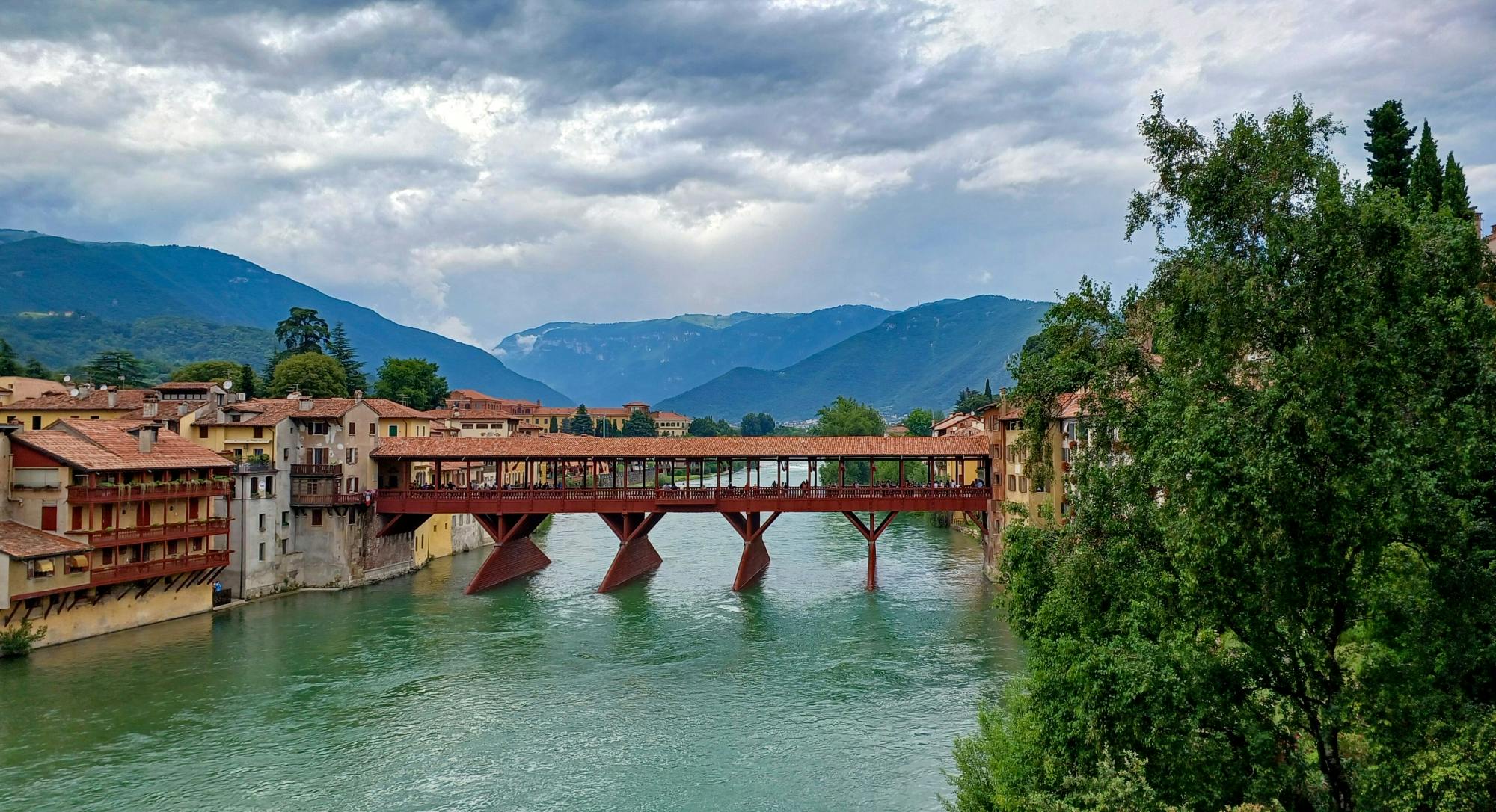 Tour de Bassano del Grappa e Soave na Itália com degustação de vinhos