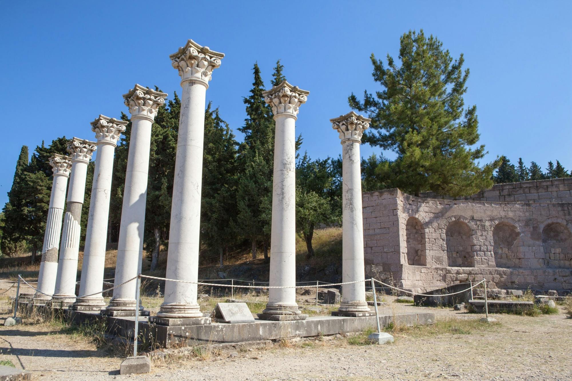 Kefalos and Zia tour including wine and honey tastings