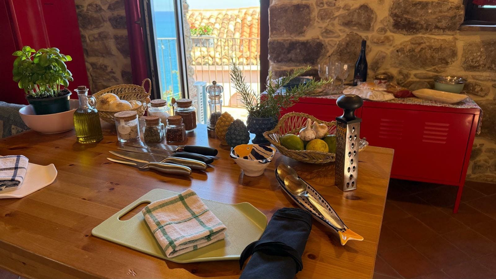 Traditional Sicilian cooking class from Cefalu