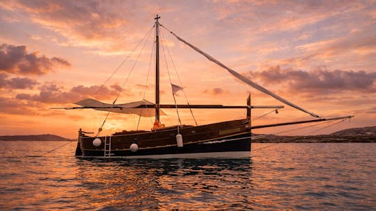 Aperitif on a sailing ship to La Pelosa from Stintino