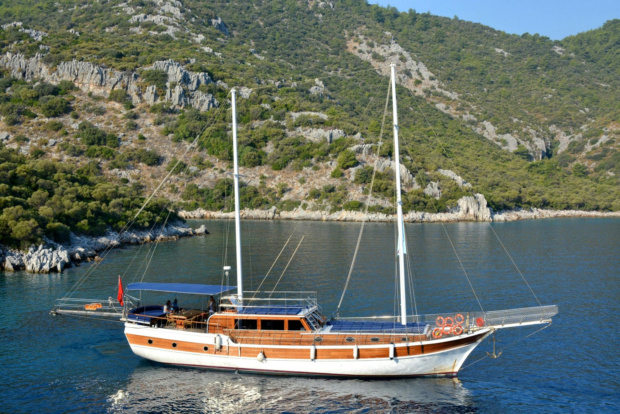 Family-friendly gulet boat cruise from Marmaris