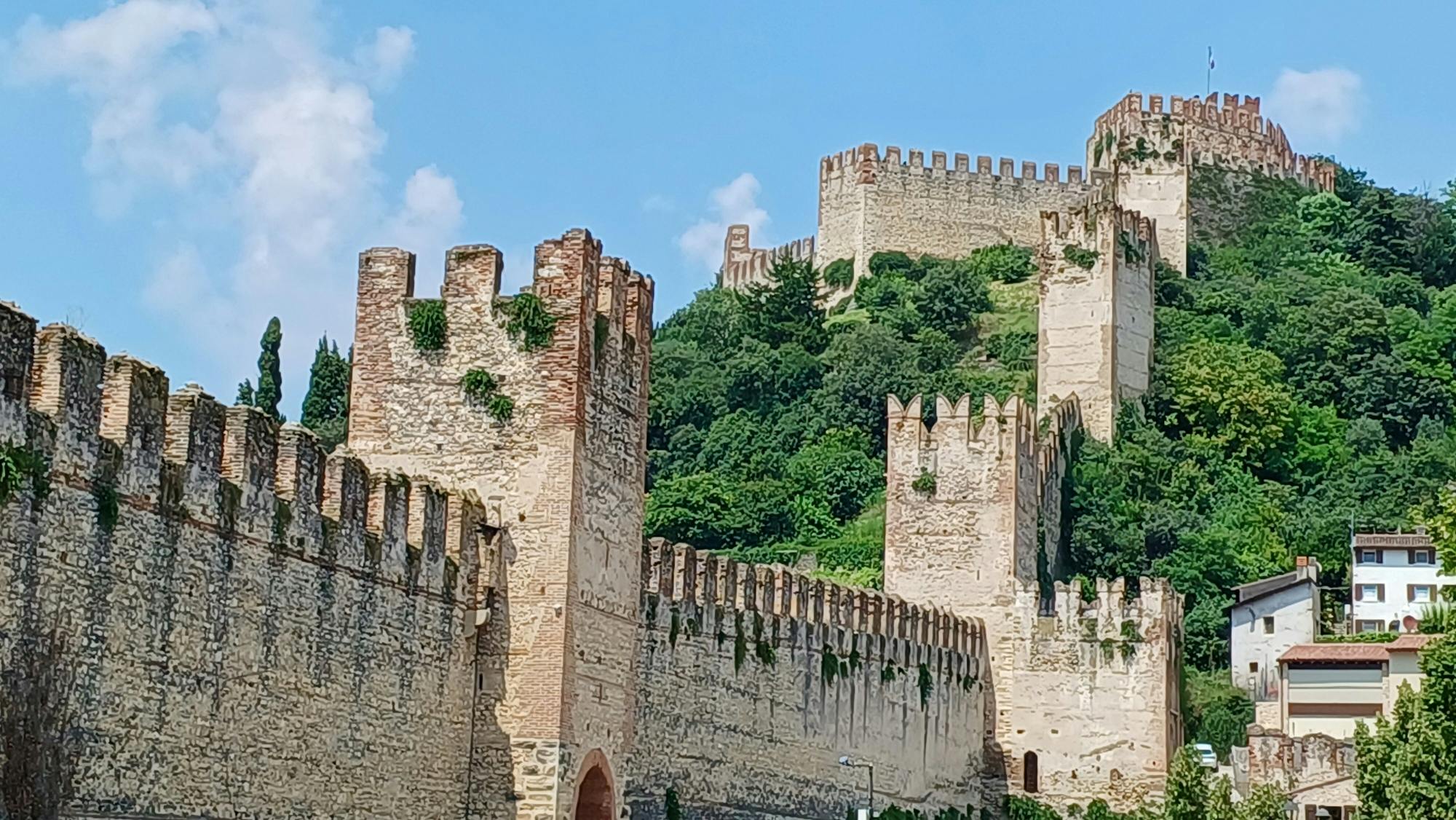 Classic Italian wine-tasting tour of Soave and Valpolicella