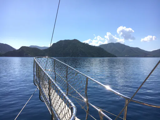 Small-group gulet cruise with lunch and swimming from Turunç