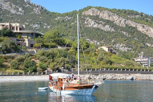 Całodniowy rejs turecką łodzią gulet z Marmaris z lunchem