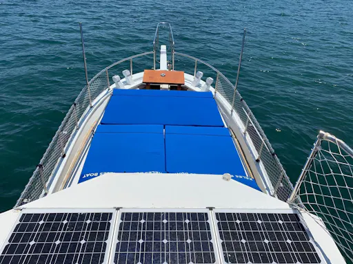 Small group Marmaris boat trip with lunch – adults only