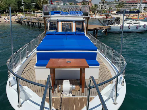 Small group Marmaris boat trip with lunch – adults only
