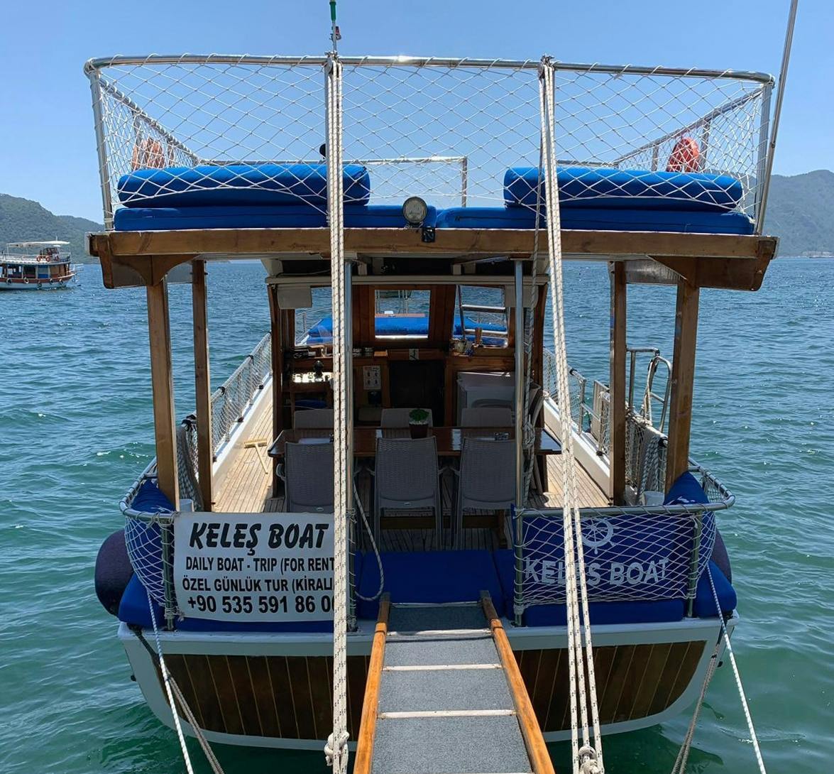 Small group Marmaris boat trip with lunch – adults only