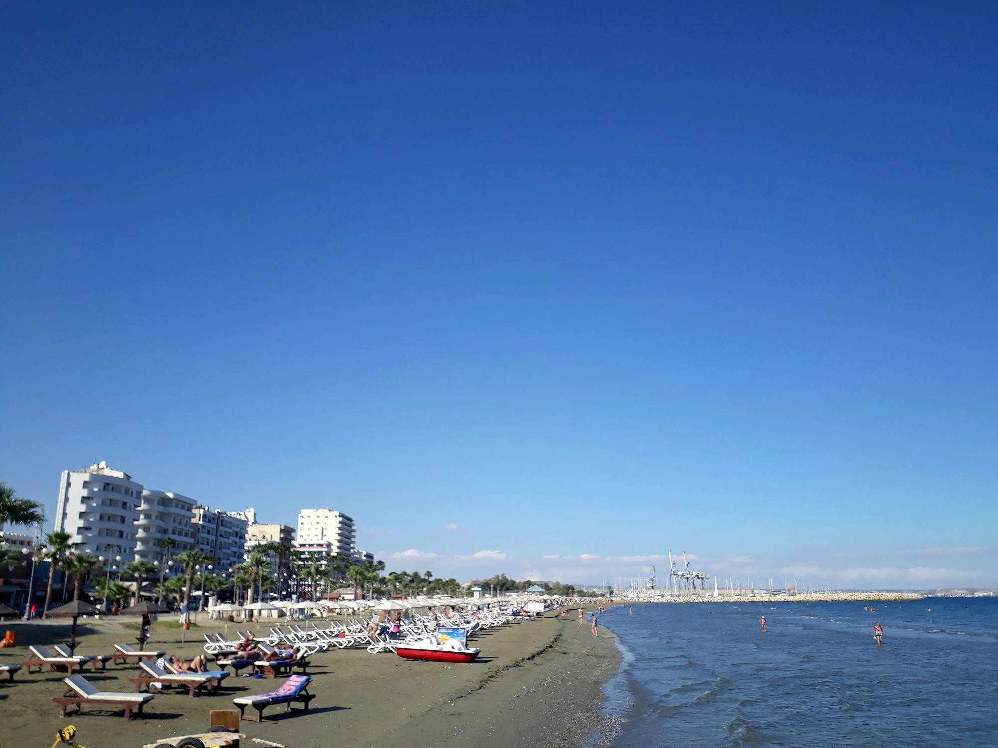 Larnaca Metropolis Mall shopping tour with optional city walk