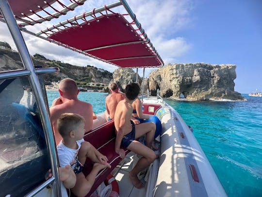 Bootsfahrt von Küste zu Küste nach Costa degli Dei