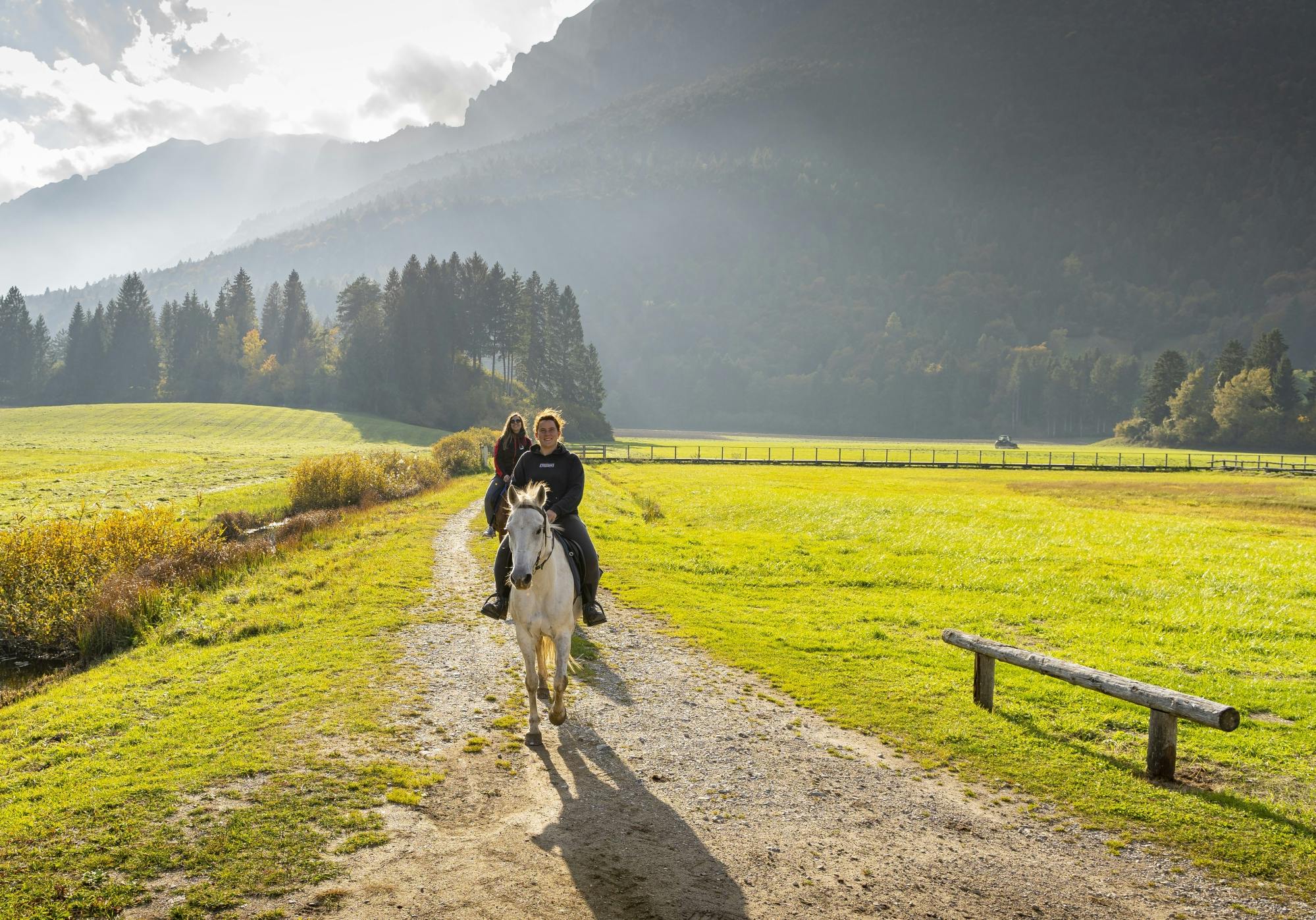 Experiência de passeio a cavalo pelas Dolomitas de Brenta