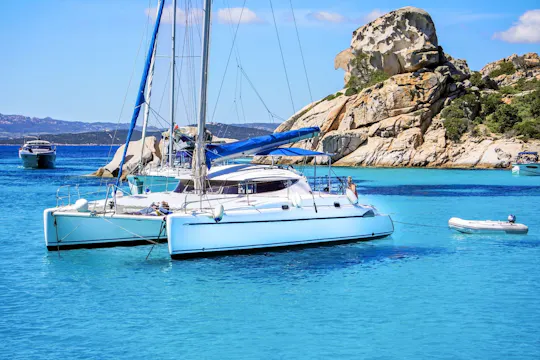 Katamaran-Ausflug ab Palau oder La Maddalena