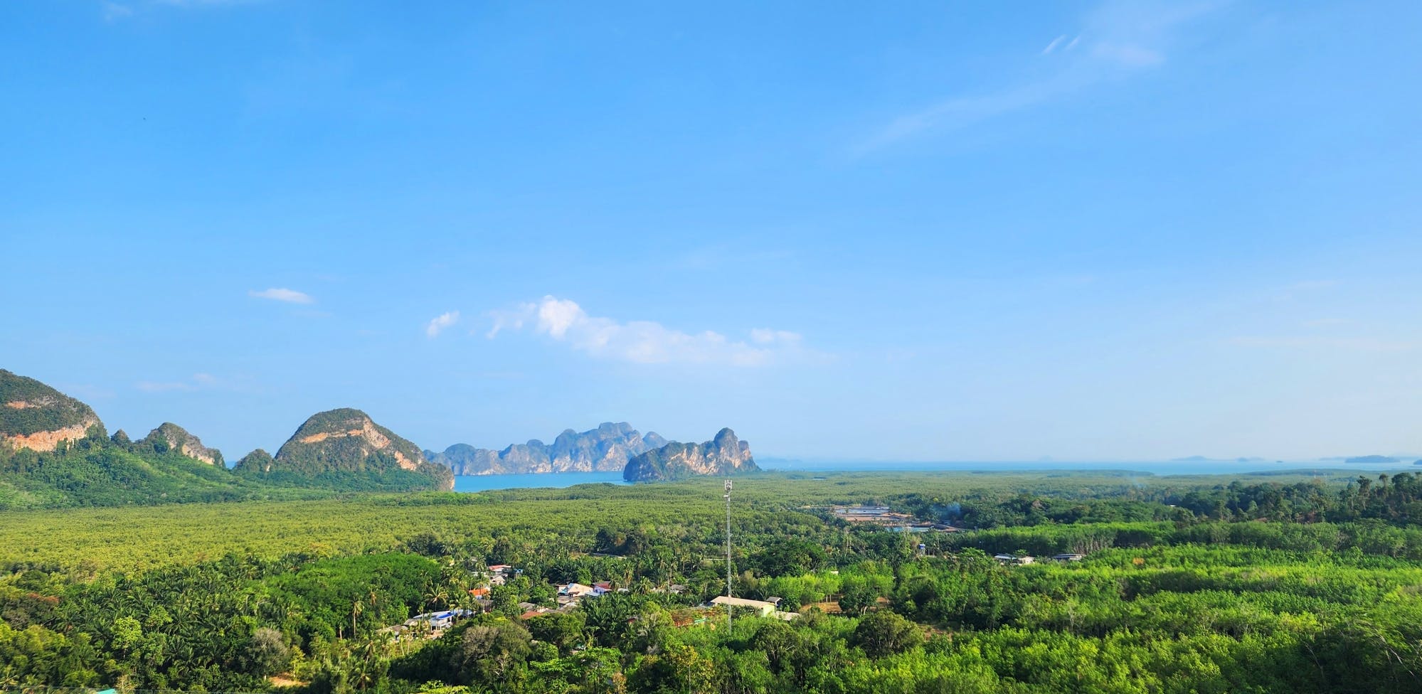 Full-day tour of Phang Nga Bay with James Bond Island visit