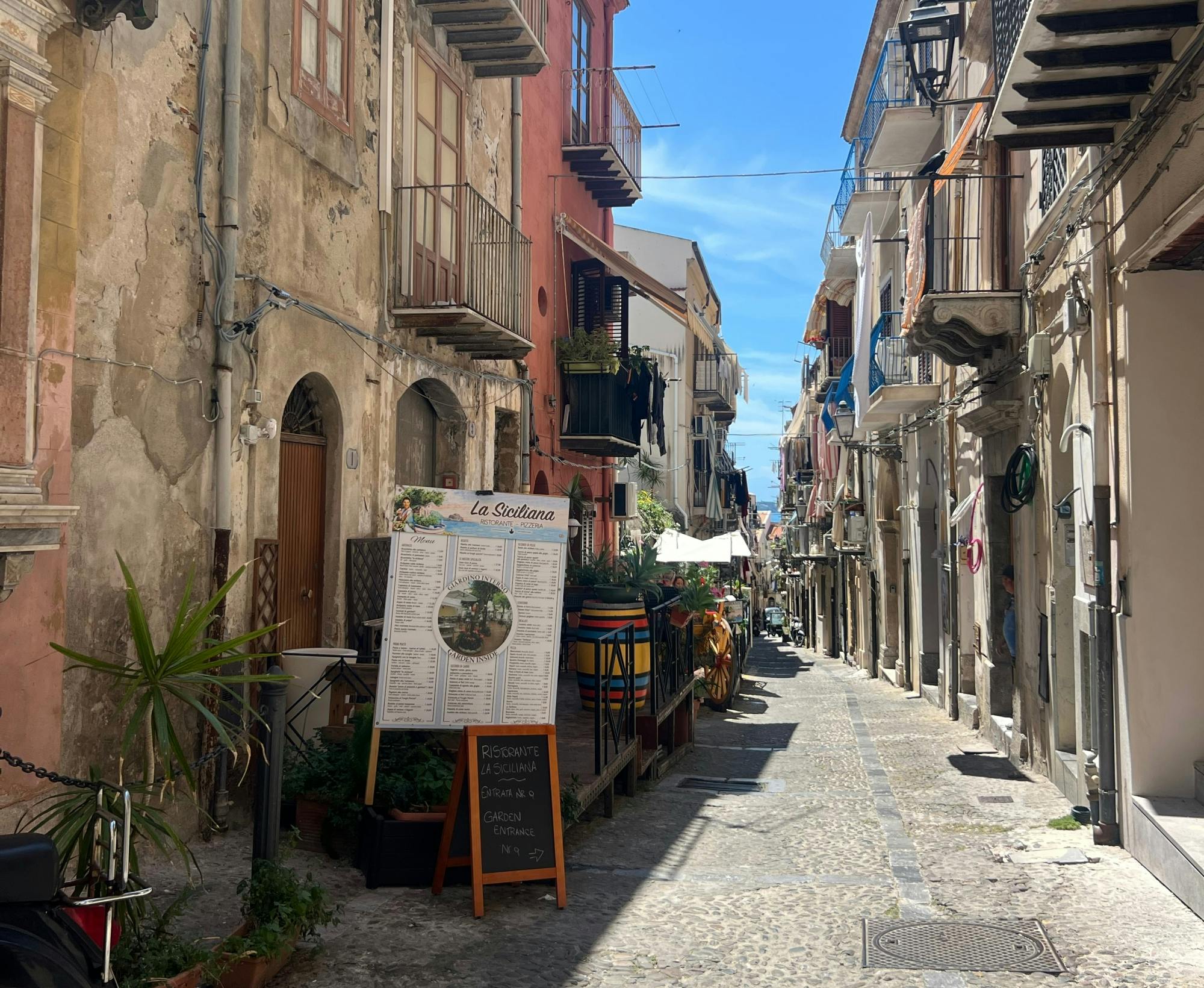 Tour a piedi di Cefalù con stuzzichini siciliani e Prosecco